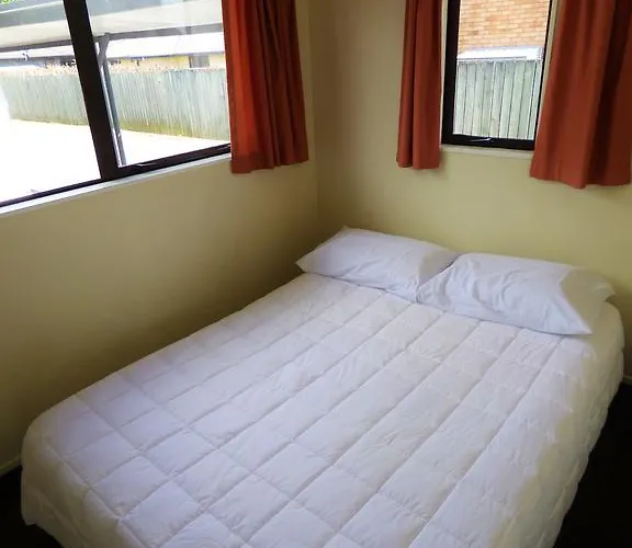 Holdens Bay 3* Rotorua