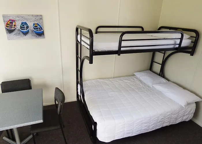 Holiday park Holdens Bay 3*